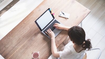 介護現場でWeb会議の活用進む　コロナ禍が契機　5類移行後も運用続く＝厚労省調査